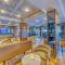 Numa Port Hotel