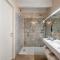Bonacolsi Collection, MantegnaHotels