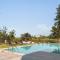 FREE Breakfast, Villa Dreamcatcher with Outdoor and Indoor Pool, Hot Tub, Playroom and Home Cinema