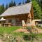 Lovely Cottage in a mountain wilderness of the National Park