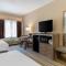Best Western Plus New England Inn & Suites