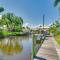 Canalfront Home with Dock and Pool 5 Mi to Ft Myers! - 北迈尔斯堡