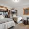 Teton Melody by KABINO Partial Air Conditioning Hot Tub FirePit Foosball Telescope Games WiFi Grill Mtn Views