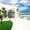 The Cloud Beachfront Villa Tabanan