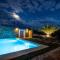 Villa Sunset Pool & Spa apartments - Zgornje Škofije