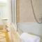 Ostia Holiday Boutique Home