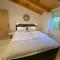Wellness House Oliva, Heated Pool, Sauna and Jacuzzi