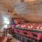 Bristol Head Log Cabin