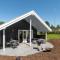 3 Bedroom Nice Home In Melby