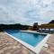 Holiday House Adamo - Selno