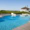 Modern Ocean Creek Resort Villa w Oceanfront Pool and Tiki Bar - Myrtle Beach