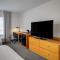 Fairfield Inn & Suites by Marriott Lawton - Лотон