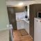 Private Guesthouse - Pet friendly - Walk to Beach