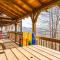 Red Rooster Family Cabin w/Hot Tub+Fire Pit+View - Franklin