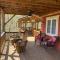 Red Rooster Family Cabin w/Hot Tub+Fire Pit+View - Franklin
