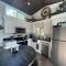 Fox Hollow - Tiny home with Cypress Creek access, park like setting