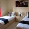 Kenn Holiday Home