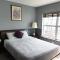 AMAZING!!!! Luxury 5BR, Steps to beach and Fun! Fully Renovated Beach house! - 大西洋城