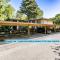 Pacific View, Best Area, 2 Baths, 2 Bedrooms, WD, Jacuzzi Bath, New Carpet, Balcony, View, 925sf