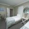 Bay View Guest House - Somerset West