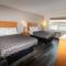 Borden Inn and Suites