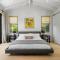 Modern Architectural Oasis in Menlo Park