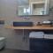 New minimal apartment,10 from Athens airport