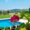 Villa Poemia- private villa with 4BD, pool and stunning sea view