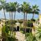 Super2beachfront