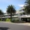 The Waves Central Apartment