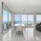 Belle Escapes - Glenelg Skyline Penthouse