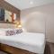 Belle Escapes - Glenelg Seaside Family Stay