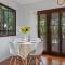 Great value 3BD house at a convenient location