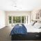 Luxury Hilltop Brand-New 5BD Holiday Home