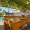 House with pool Poli Stare nuoni