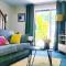 Modern 2 bed house- Free parking and close to the centre