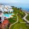 Exclusive luxury frontline beach penthouse Casares del mar - Estepona
