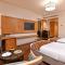 Express Inn The Business Luxury Hotel