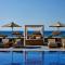 Sea Breeze Santorini Beach Resort, Curio By Hilton - 佩里沃罗