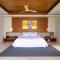Villa Natha, world-class sea view, gym, massage room, cinema, full service with private dining, north Chaweng