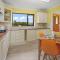 Charming 3-Bed House sleeps 6 in rural setting