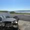 Beside the sea & minutes from Cliffs-Clahane Shore Lodge