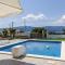 Modern, Cheerful & Dream Catching Villa in Corinth - Isthmia