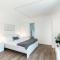 La Palma 3 by Quokka 360 - studio with terrace and lake view