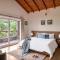 SaffronStays Plaksha - 2BR pet-friendly homestay with Himalayan views, verandah dining & bonfire near Chauli ki Jali