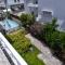 Spacious 4BD House w Pool in the Heart of Herzliya by Sea N' Rent - حرزيليا بي