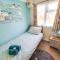 Dart Haven - cheerful holiday bungalow in Galmpton