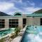 cocoon 52 m2 new, beautiful view castle and mountain