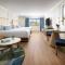 The Anza-a Calabasas Hotel