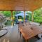 Cozy villa, Golem beach.